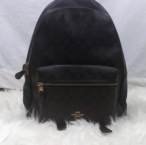 Coach Backpack - Picture 5 of 9